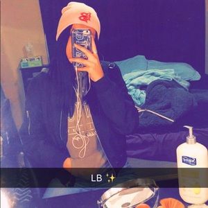 Meet your Posher, Monique